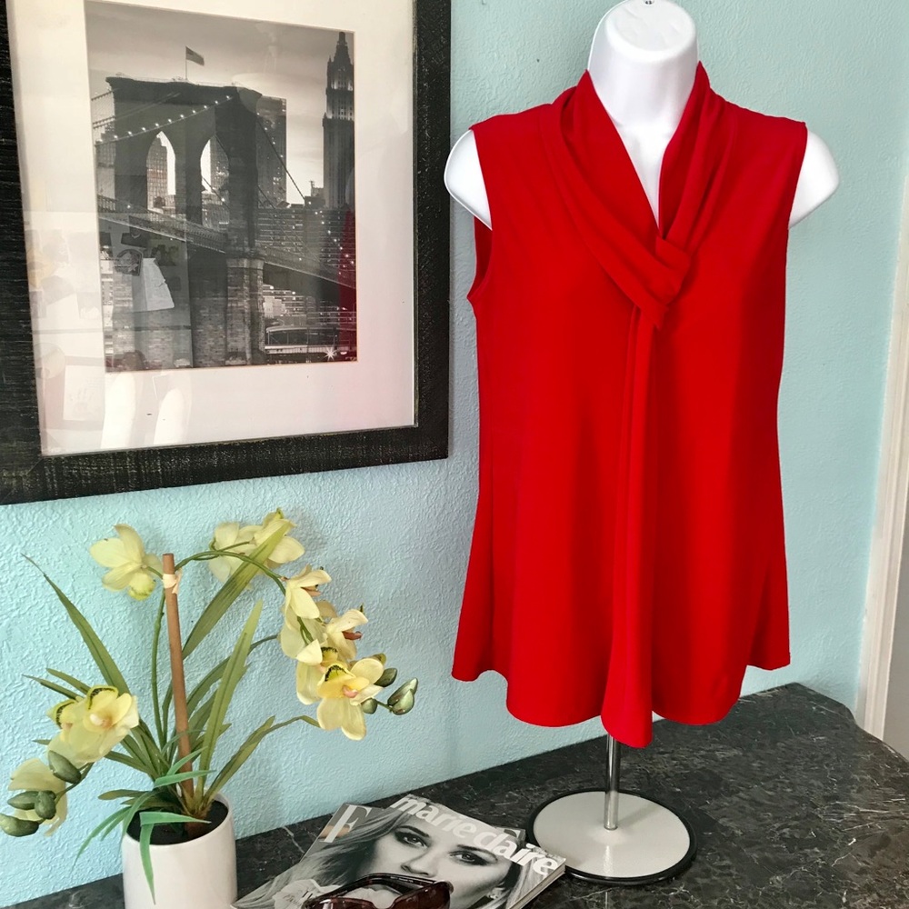 Sleeveless bright red work top